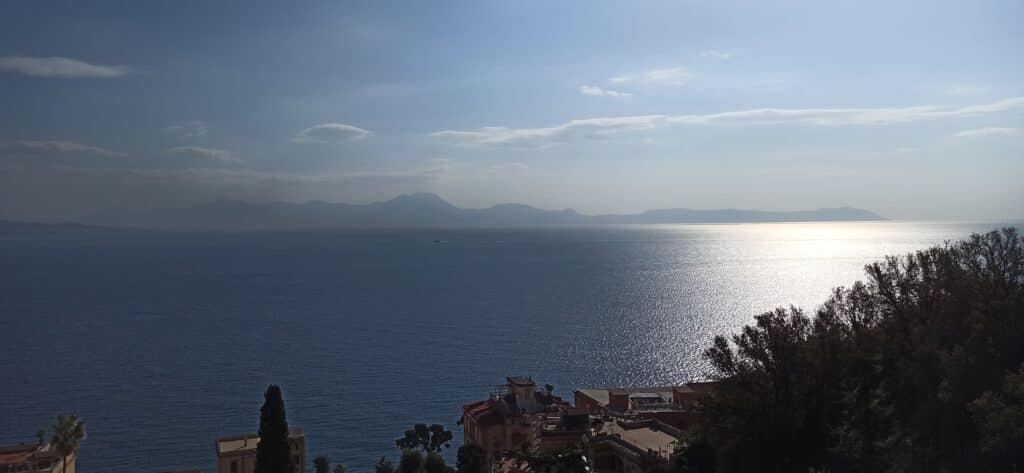 los miradores de la ciudad de Nápoles los miradores de la ciudad de Nápoles
