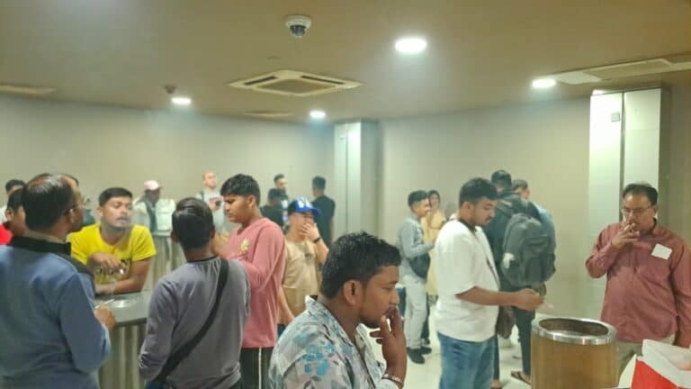 Aeropuerto de Sharja como moverse Aeropuerto de Sharja como moverse